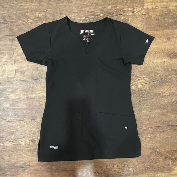 Greys Anatomy Barco Signature 2 Pocket Notch Neck - Picture 1 of 4